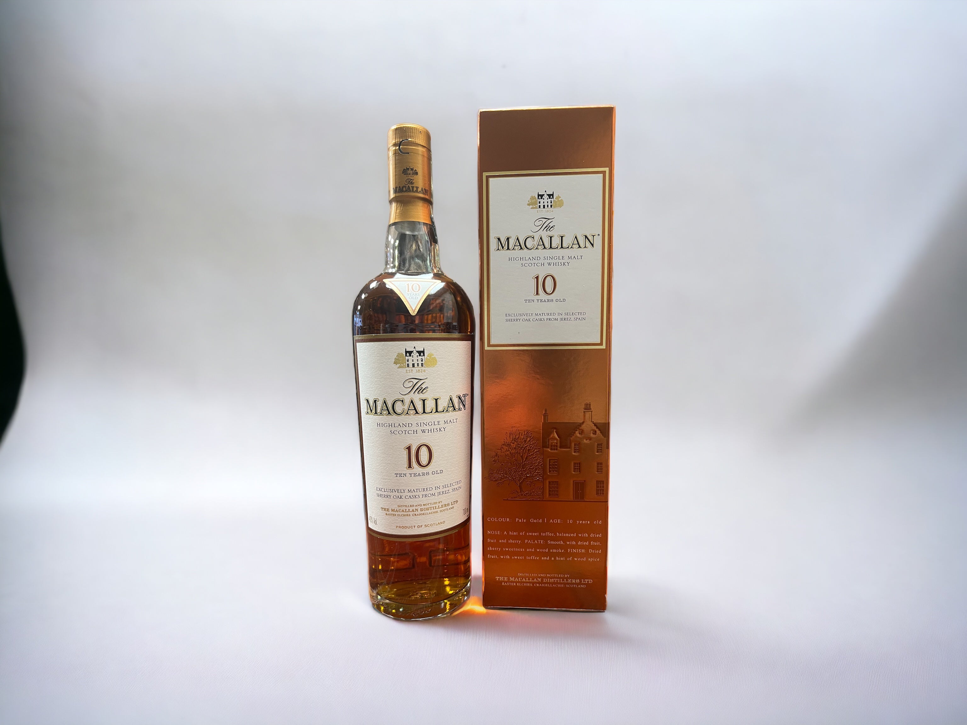 Macallan 10 Year Old Sherry Oak Discontinued Bottling (70cl, 40%)